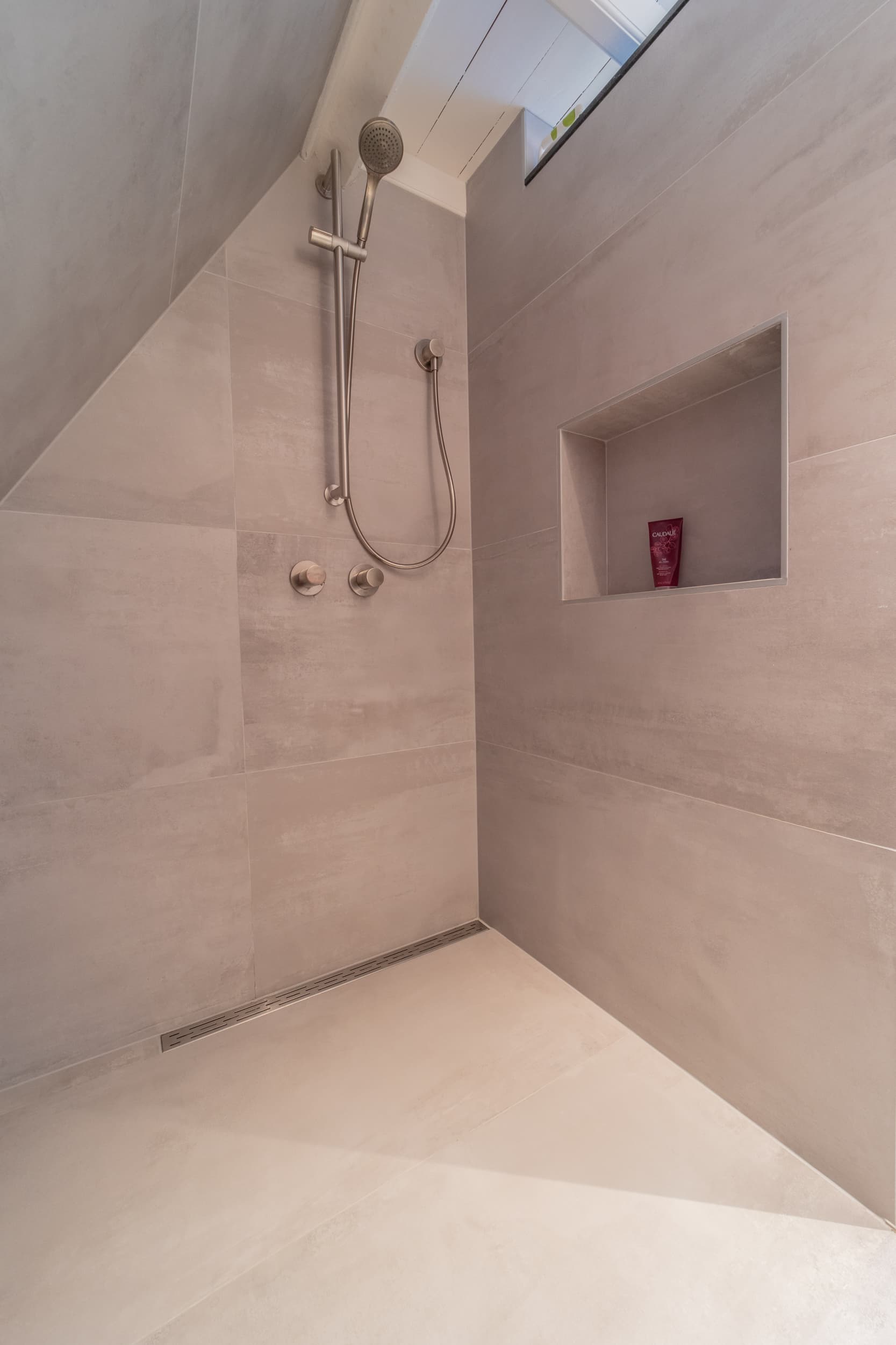 Bathroom renovation Bazarstraat