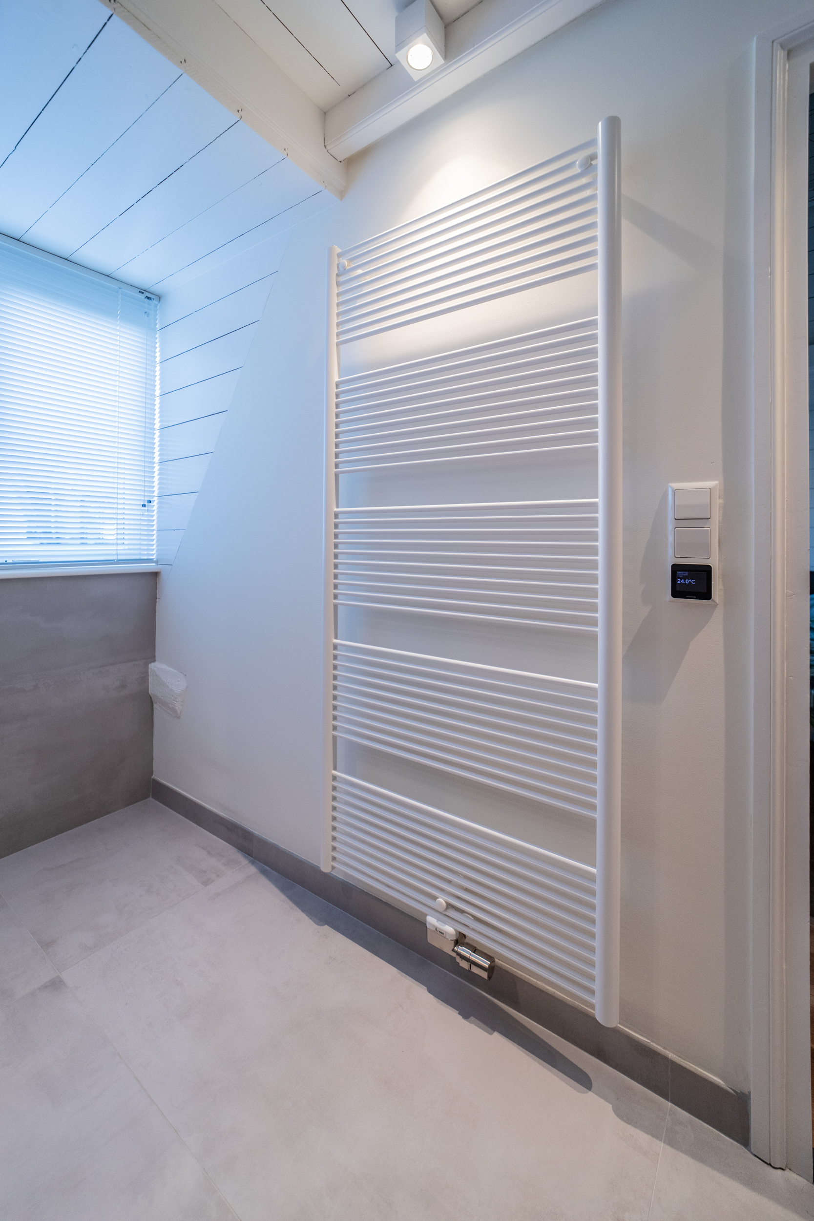Bathroom renovation Herengracht Leiden